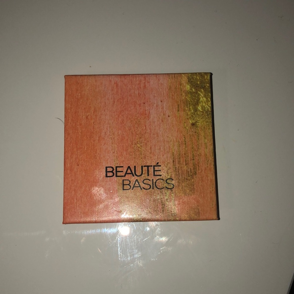 Beauty Basics Foiled Eyeshadow
